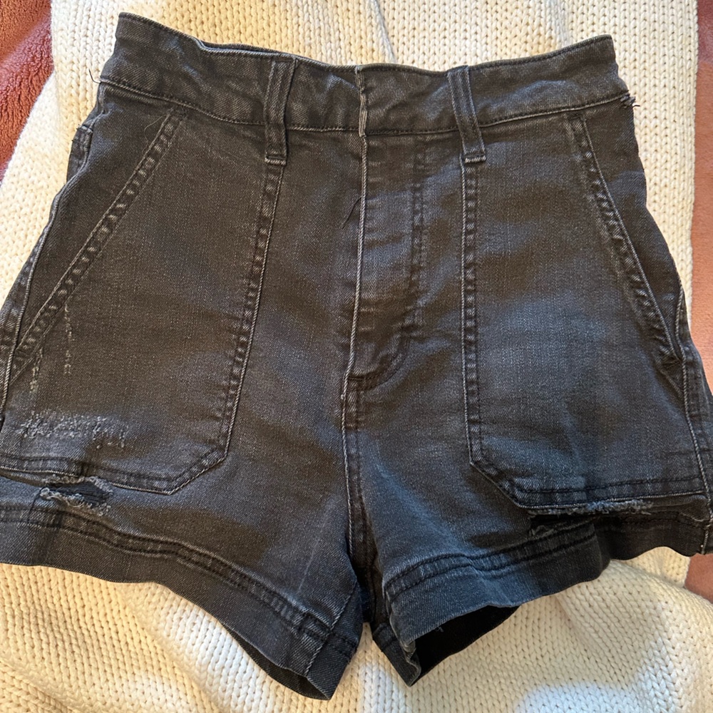 TGLA Buckle Carpenter Shorts high waist Shorties 26 EUC